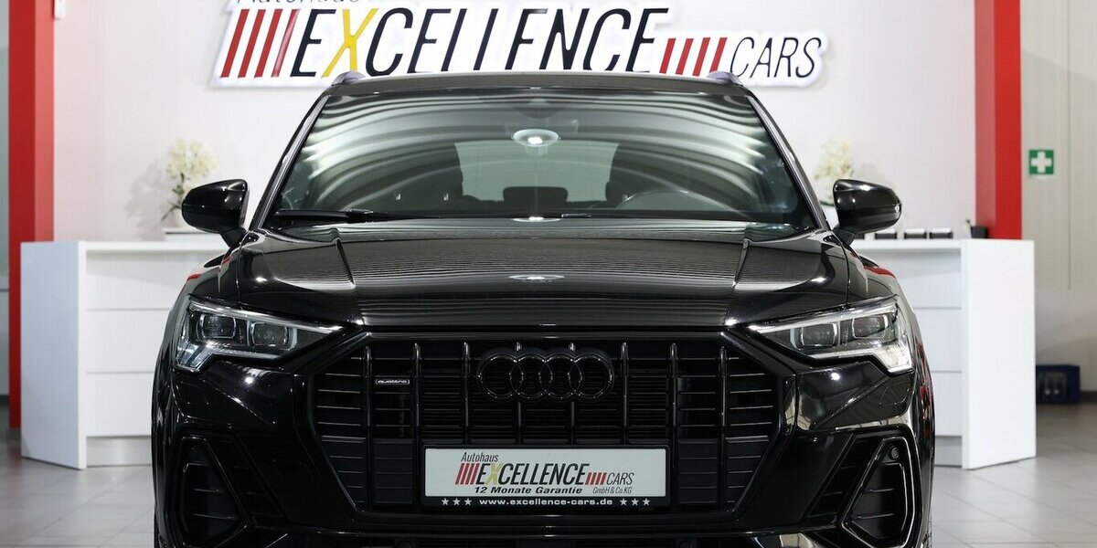 Audi Q3 40 TDI QUATTRO S-LINE SPORT BLACK MATRIX-LED 172.000 km 24.993 &euro; Hamm 59077