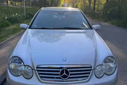 Mercedes-Benz C 180 208.000 km 2.799 &euro; Schwerte 58239