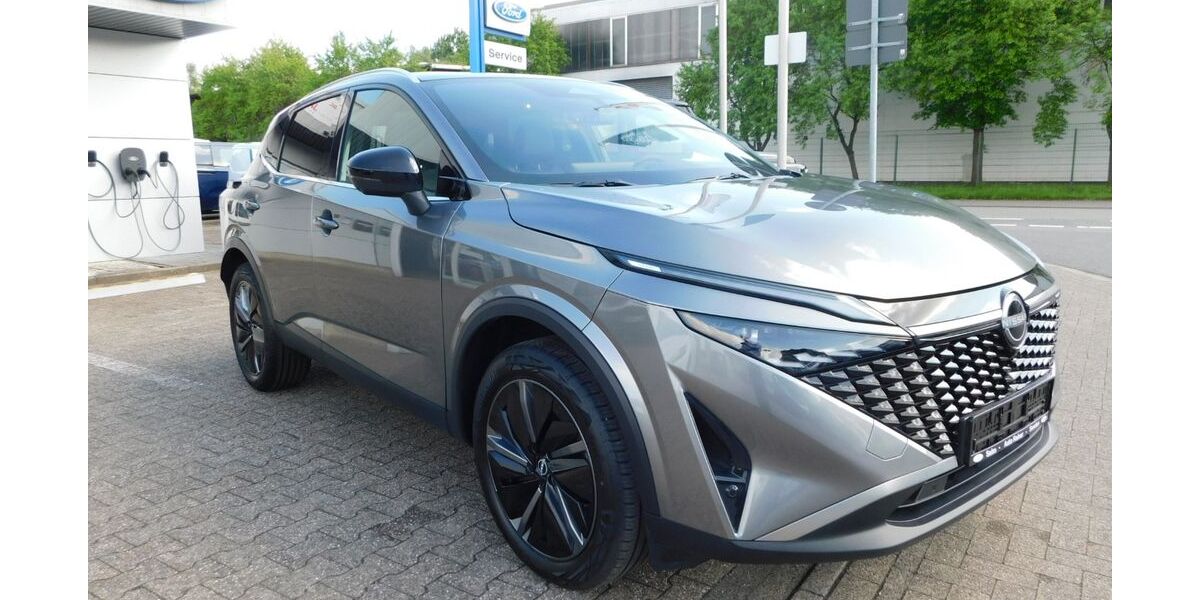Nissan Qashqai 7.100 km 28.980 &euro; Selm 59379