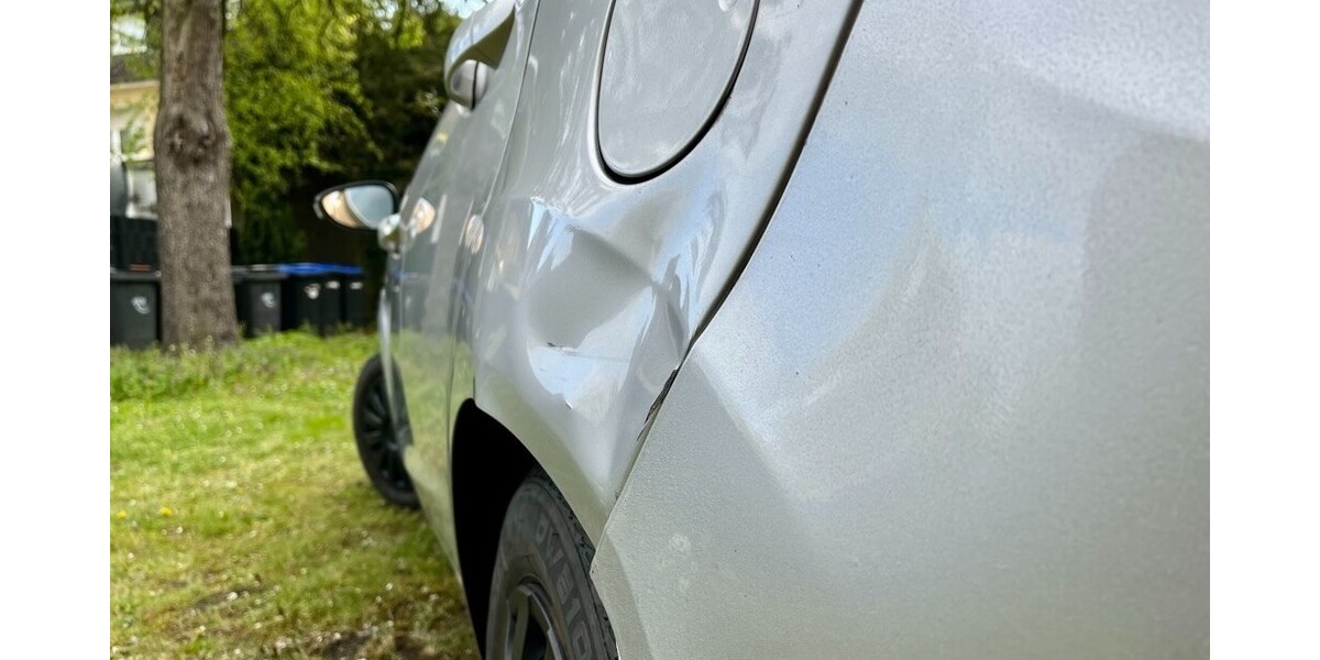 Ford Fiesta 268.000 km 3.600 &euro; Hamm 59065