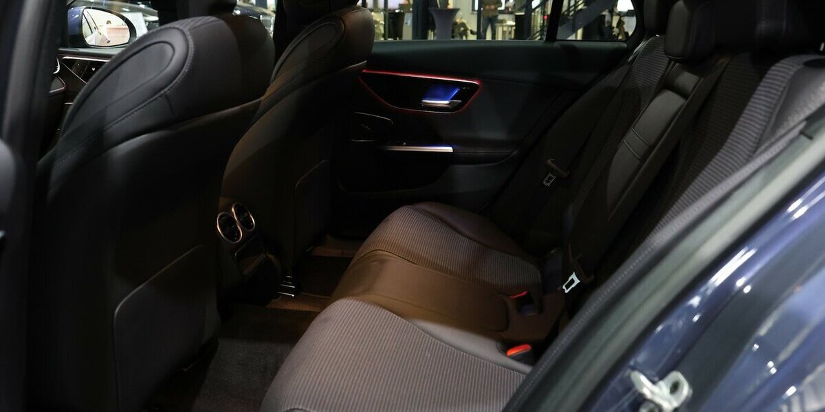 Mercedes-Benz C 200 d T BUSINESS MATRIX, WIDESCREEN, DISTRONIC 138.000 km 25.555 &euro; Hamm 59077