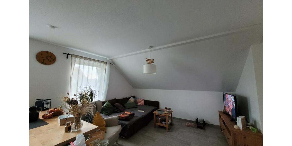 Dachgeschoßwohnung Senden - 3 Zimmer, 82 m&sup2;, 820&euro; | Angebot:25974970