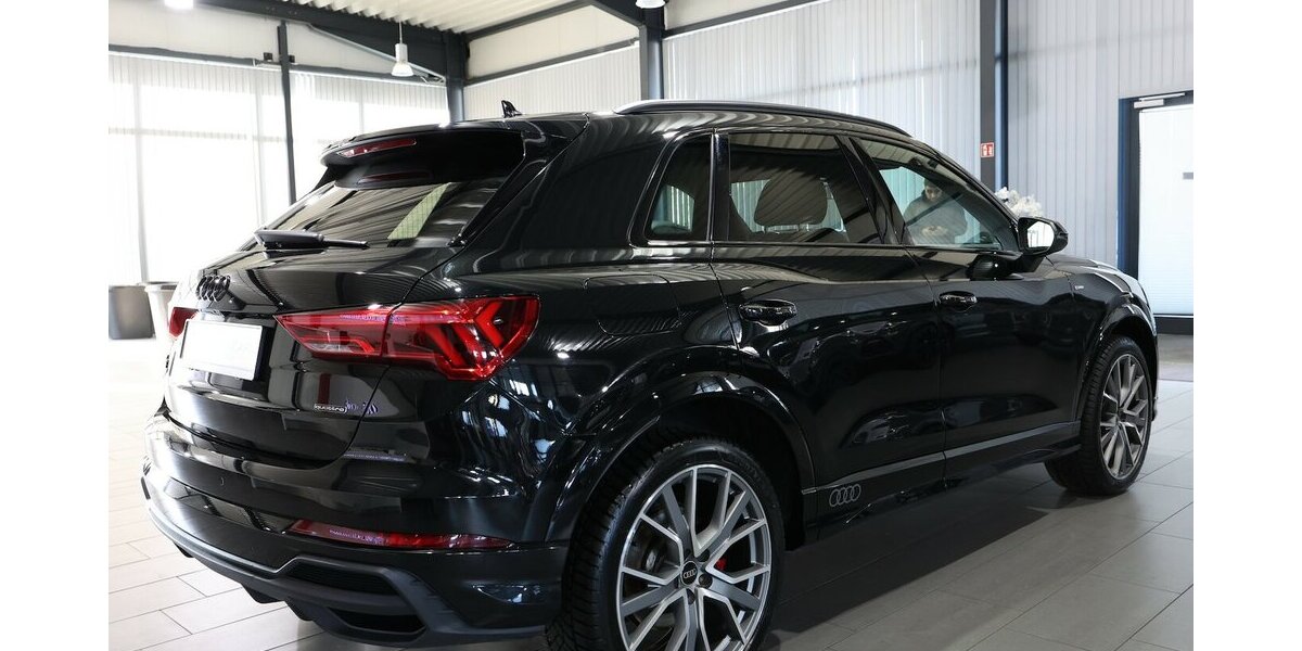 Audi Q3 40 TDI QUATTRO S-LINE SPORT BLACK MATRIX-LED 172.000 km 24.993 &euro; Hamm 59077