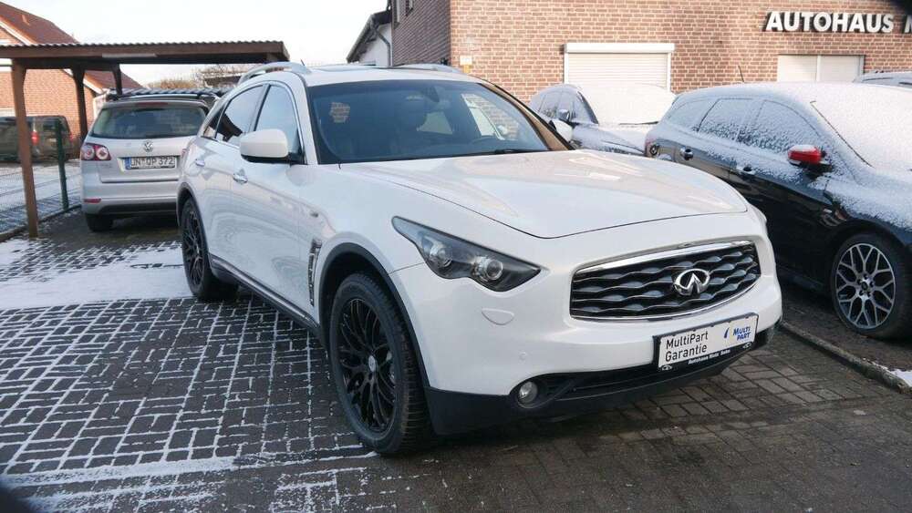 INFINITI FX 184.737 km 8.990 &euro; Selm 59379