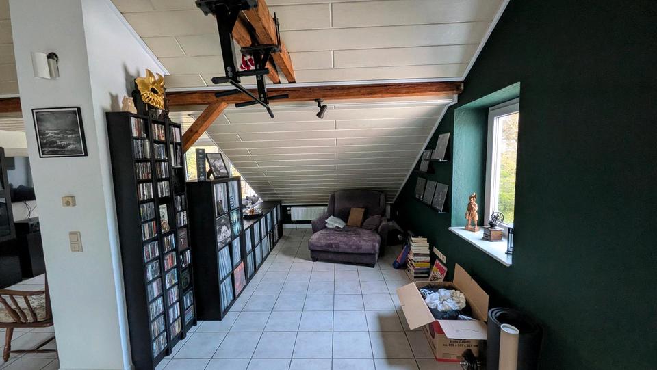 Dachgeschoßwohnung Dortmund Hörde - 3.5 Zimmer, 90 m&sup2;, 860&euro; | Angebot:26213287