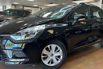 Renault Clio 73.000 km 8.990 &euro; Hamm 59067