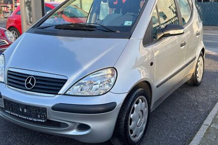 Mercedes-Benz A 140 149.765 km 2.490 &euro; Dortmund 44143