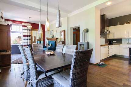 Haus Unna - 5 Zimmer, 159 m&sup2;, 520.000&euro; | Angebot:27192427