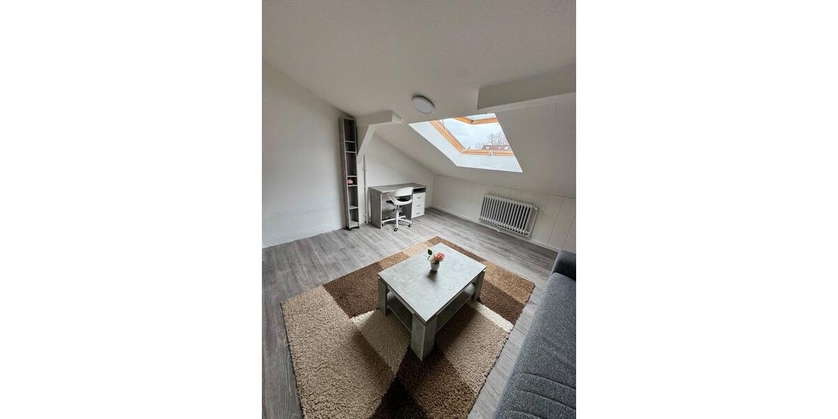 Dachgeschoßwohnung Iserlohn - 3 Zimmer, 55 m&sup2;, 450&euro; | Angebot:26019145