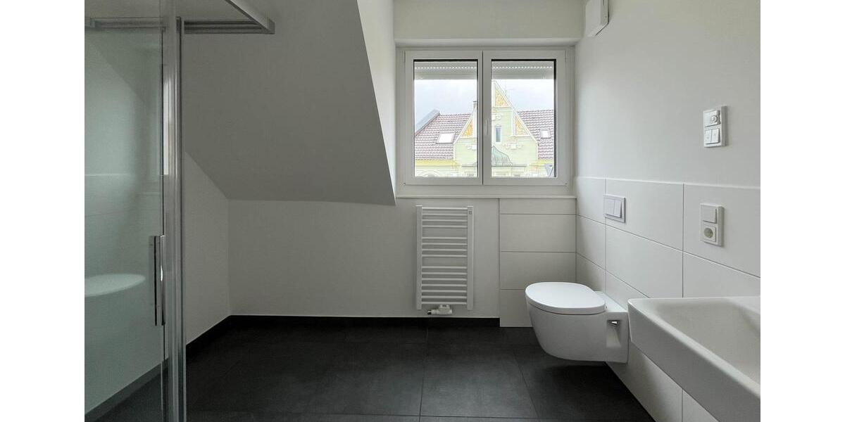 Dachgeschoßwohnung Iserlohn - 2 Zimmer, 62 m&sup2;, 744&euro; | Angebot:22266699