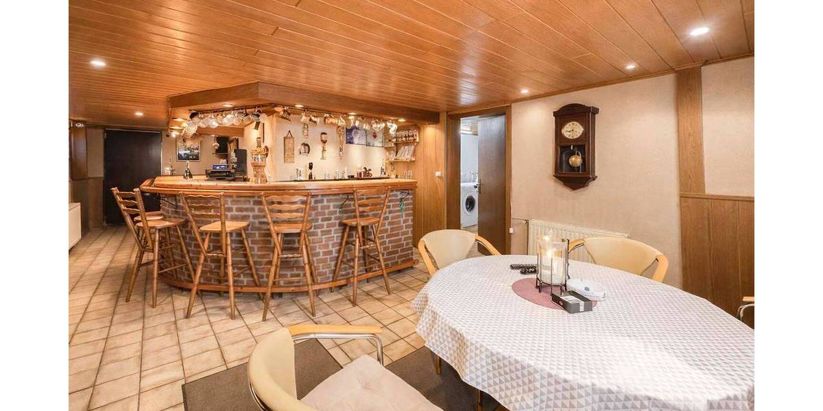 Mehrfamilienhaus, Wohnhaus Ense Bremen - 8 Zimmer, 395.000&euro; | Angebot:26688761