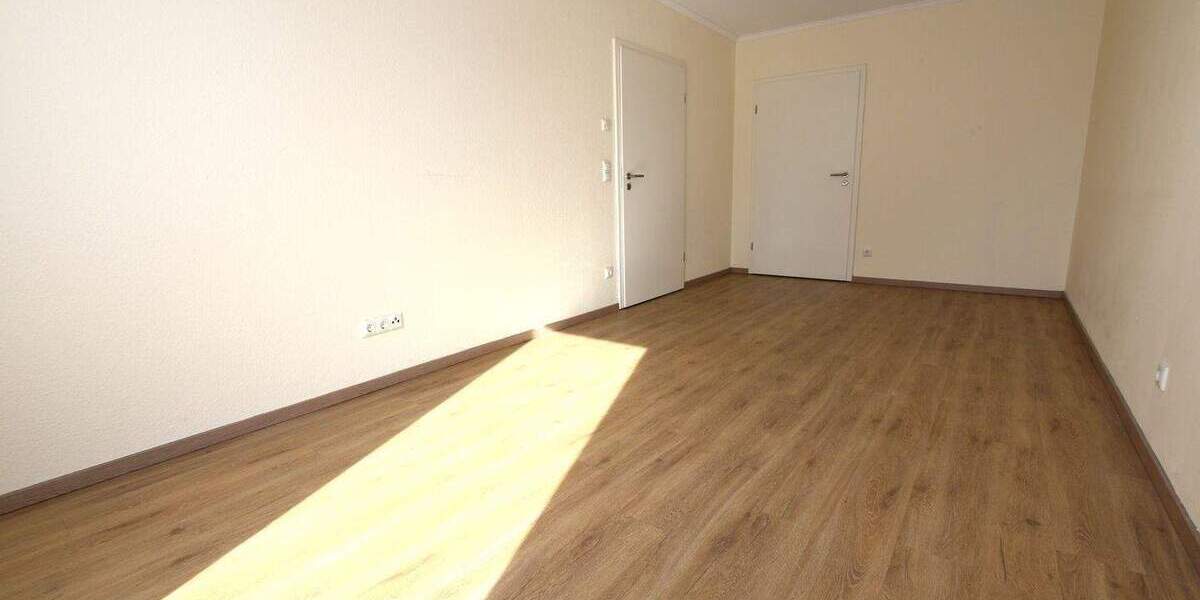 Etagenwohnung Hemer - 2 Zimmer, 83 m&sup2;, 995&euro; | Angebot:25729881