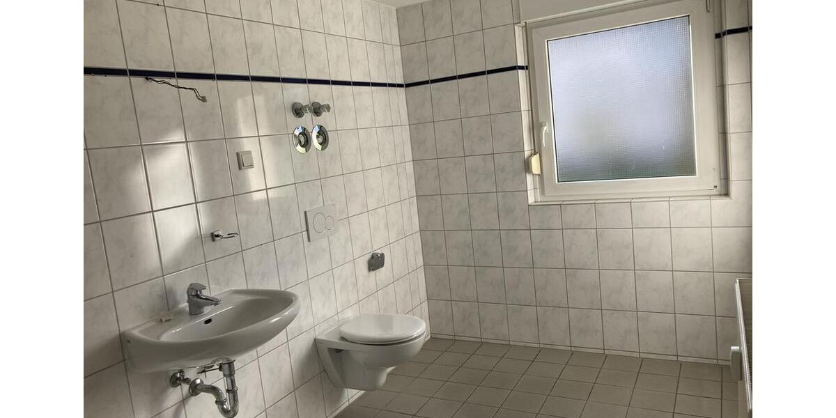 Erdgeschoßwohnung Castrop-Rauxel Bladenhorst - 3.5 Zimmer, 80 m&sup2;, 444&euro; | Angebot:25370781