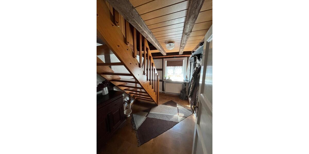 Einfamilienhaus Unna Hemmerde - 8 Zimmer, 198 m&sup2;, 300.000&euro; | Angebot:27284301