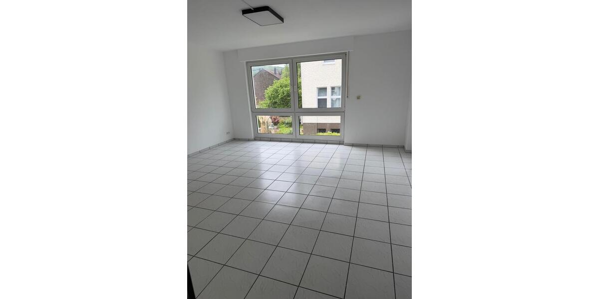 Etagenwohnung Hemer - 2 Zimmer, 75 m&sup2;, 890&euro; | Angebot:26659115