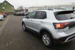 VW T-Cross Life 1.0 TSI NAVI LED ACC GJR ALU APS SITZ 6.600 km 21.988 &euro; Bergkamen 59192
