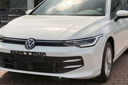 VW Golf 9.466 km 21.470 &euro; Lünen 44536