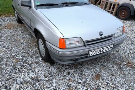 Opel Kadett 102.864 km 1.500 &euro; Werne 59368