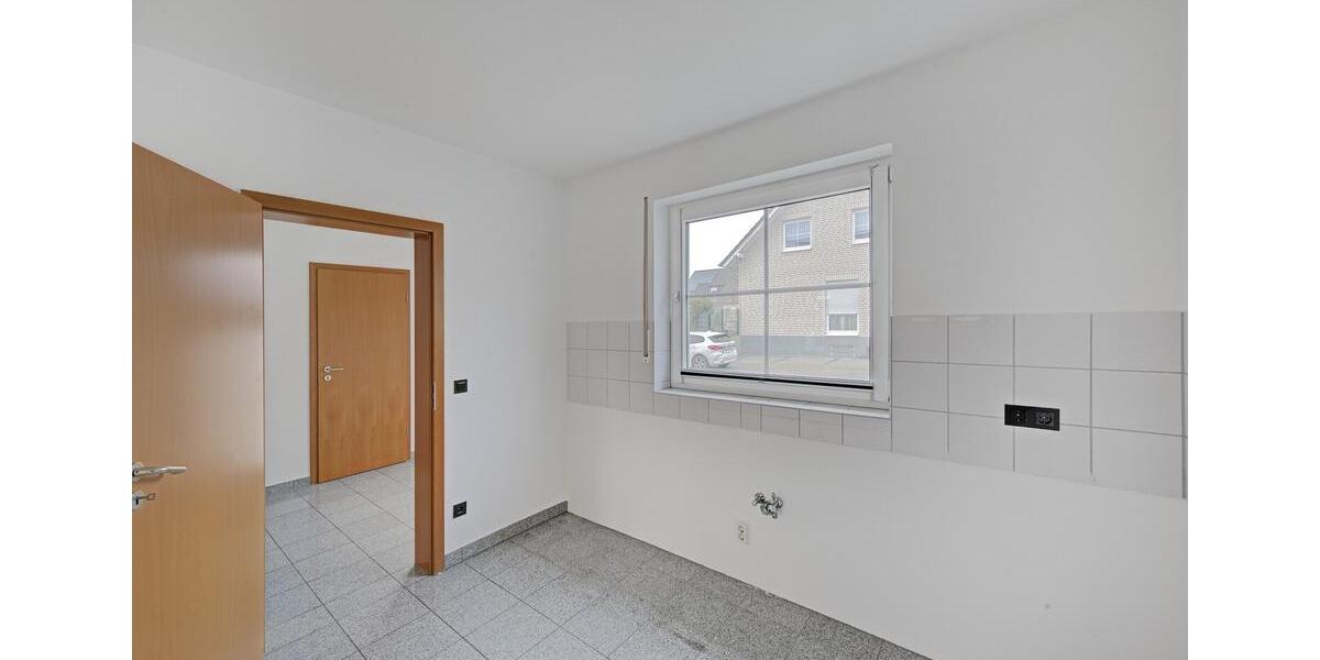Doppelhaushälfte Dortmund Hombruch - 6 Zimmer, 155 m&sup2;, 1.950&euro; | Angebot:25144008