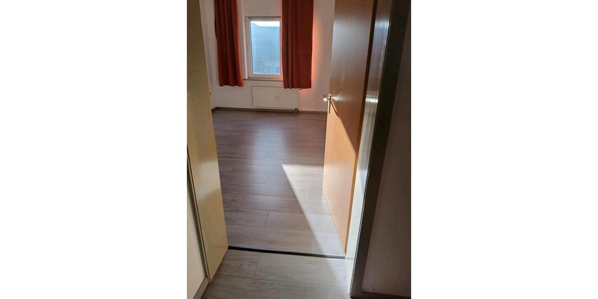 Etagenwohnung Dortmund Innenstadt Nord - 1 Zimmer, 33 m&sup2;, 440&euro; | Angebot:25869857