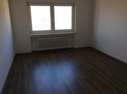 Etagenwohnung Iserlohn - 3 Zimmer, 78 m&sup2;, 551&euro; | Angebot:26141860