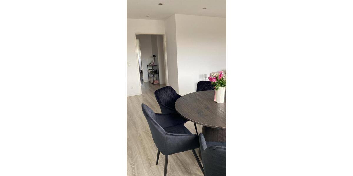 Dachgeschoßwohnung Hamm Heessen - 2 Zimmer, 58 m&sup2;, 660&euro; | Angebot:25548408