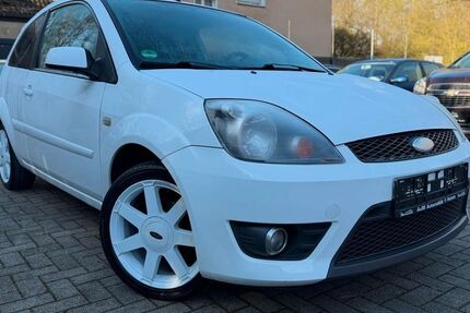 Ford Fiesta 133.560 km 2.900 &euro; Hamm 59077