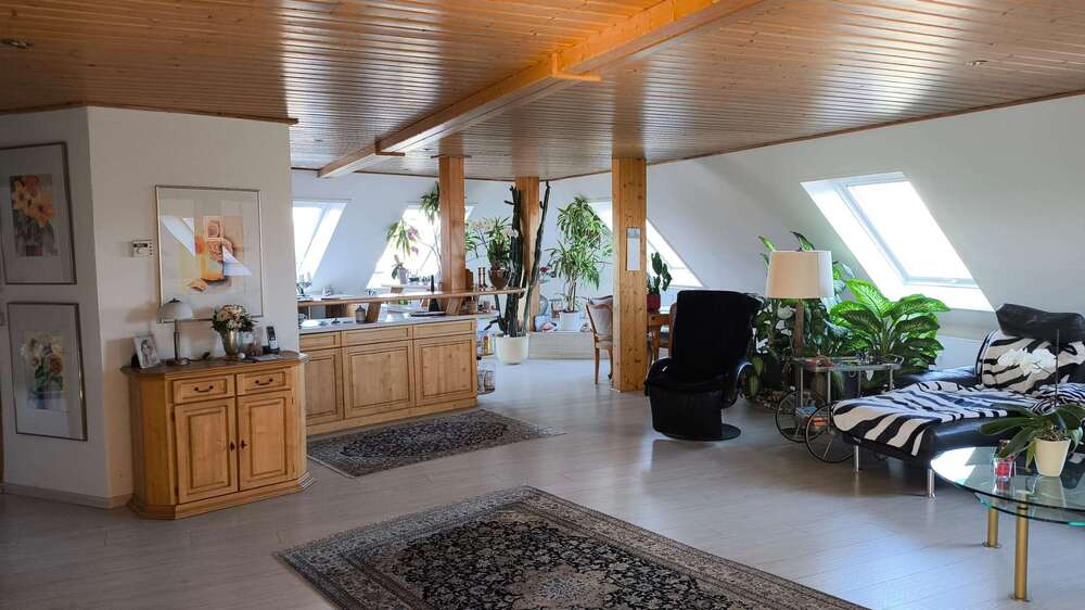 Etagenwohnung Witten - 2 Zimmer, 90 m&sup2;, 810&euro; | Angebot:25323709