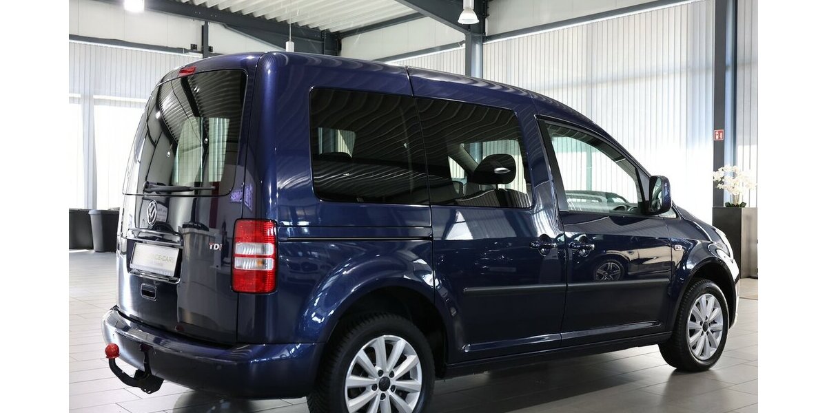 VW Caddy Kombi 1.6 TDI / 5-SITZER / -OPTIK / AHK 128.000 km 14.444 &euro; Hamm 59077