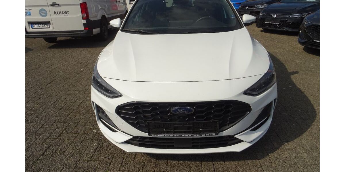 Ford Focus 47.126 km 16.990 &euro; Werl 59457