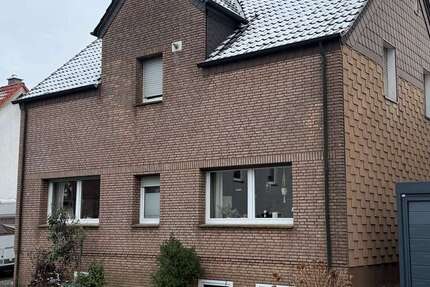 Haus Waltrop - 6 Zimmer, 168 m&sup2;, 375.000&euro; | Angebot:24733400