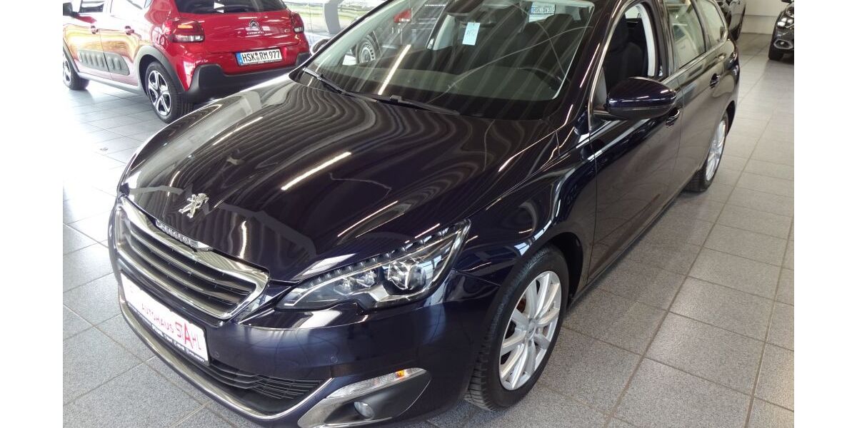 Peugeot 308 130.000 km 7.450 &euro; Werl 59457