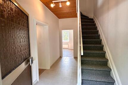 Haus Hemer - 8 Zimmer, 155 m&sup2;, 1.400&euro; | Angebot:26006012