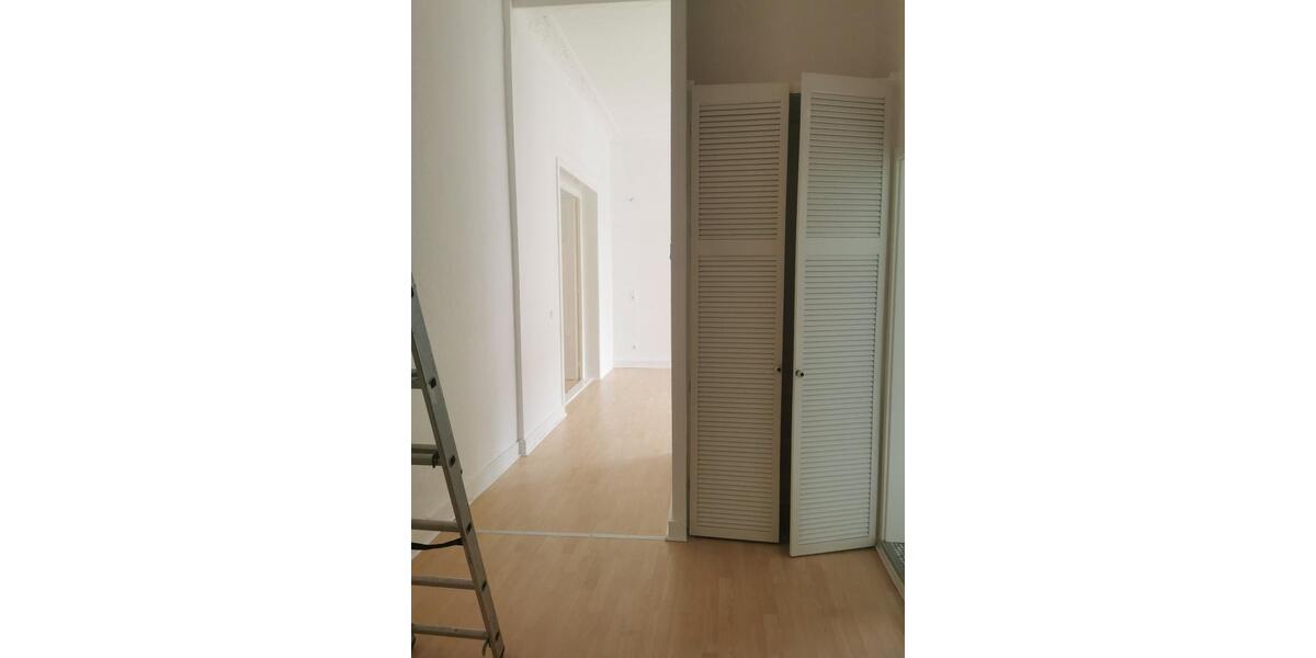 Etagenwohnung Iserlohn - 5 Zimmer, 160 m&sup2;, 990&euro; | Angebot:26600471