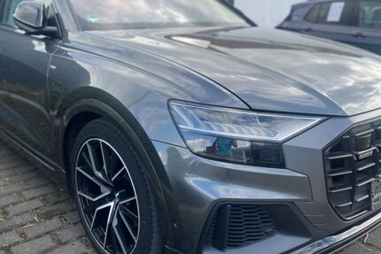 Audi Q8 177.000 km 42.300 &euro; Castrop Rauxel 44579