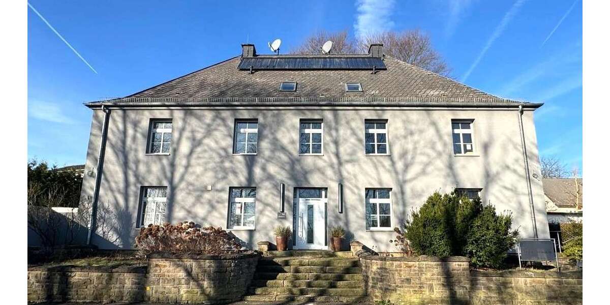 Einfamilienhaus Fröndenberg - 10 Zimmer, 525 m&sup2;, 680.000&euro; | Angebot:27163786