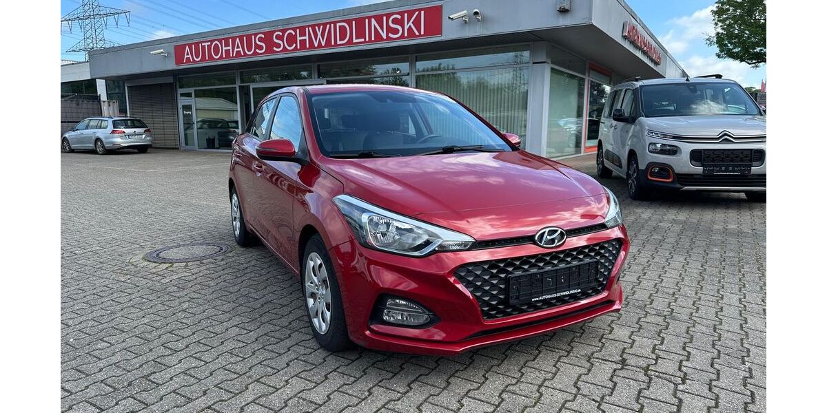 Hyundai i20 36.046 km 12.990 &euro; Witten 58456