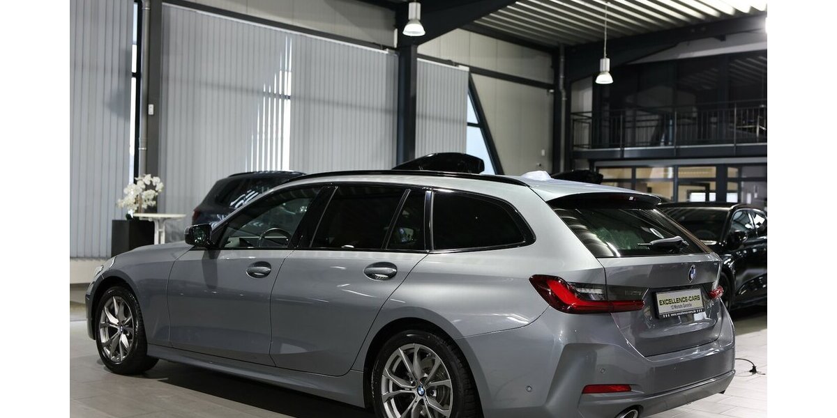 BMW 318d A Touring BUSINESS FACE-LIFT GREY & BROWN 109.000 km 26.333 &euro; Hamm 59077