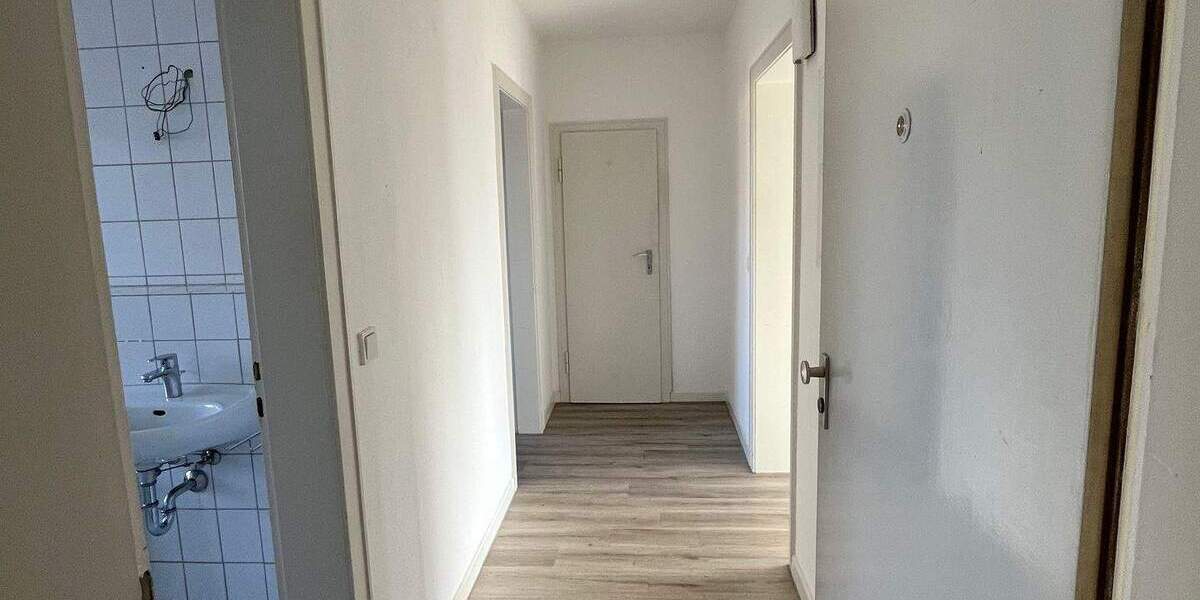 Etagenwohnung Schwerte - 2 Zimmer, 58 m&sup2;, 430&euro; | Angebot:25910858
