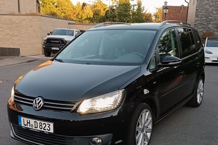 VW Touran 174.558 km 9.900 &euro; Lüdinghausen 59348