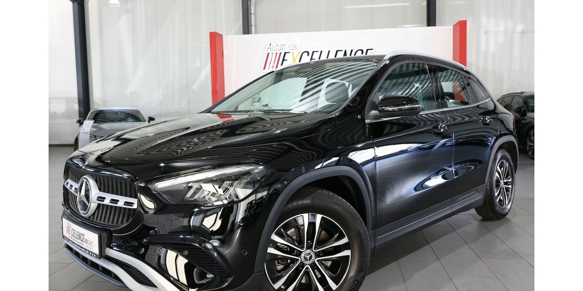 Mercedes-Benz GLA 180 ADVANCED SPORT / LEDER, LED, WIDESCREEN 7.000 km 33.444 &euro; Hamm 59077
