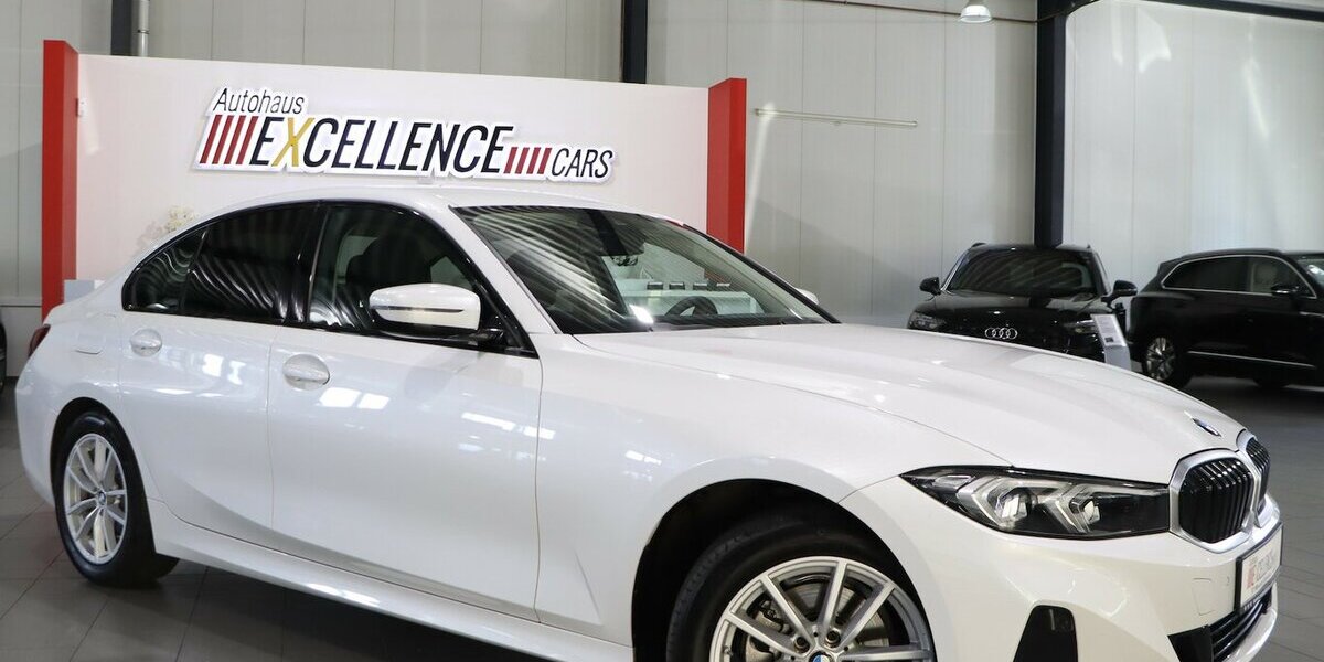 BMW 320d LIMOUSINE xDrive BUSINESS / CURVED / LED 68.000 km 29.777 &euro; Hamm 59077