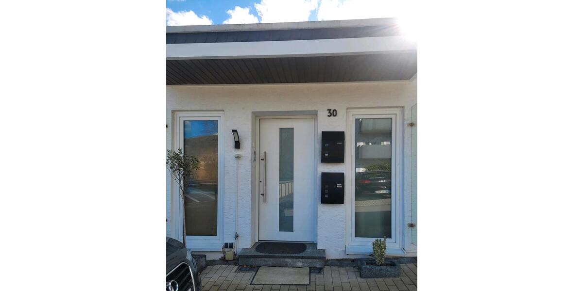 Einfamilienhaus Iserlohn Letmathe - 6 Zimmer, 242 m&sup2;, 1.650&euro; | Angebot:26585732