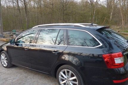 Skoda Octavia 130.572 km 14.700 &euro; Ense 59469