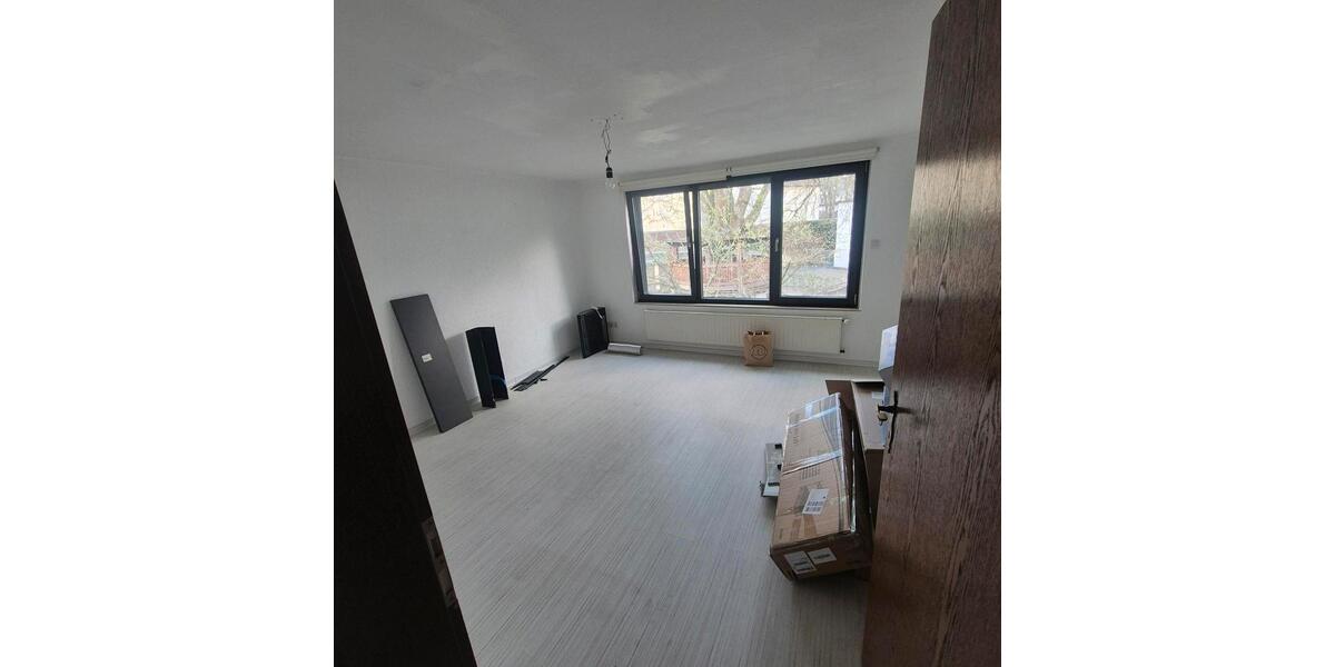 Etagenwohnung Iserlohn - 2 Zimmer, 50 m&sup2;, 500&euro; | Angebot:25944885