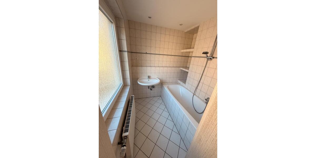 Etagenwohnung Dortmund Innenstadt Ost - 2 Zimmer, 76 m&sup2;, 682&euro; | Angebot:25323302