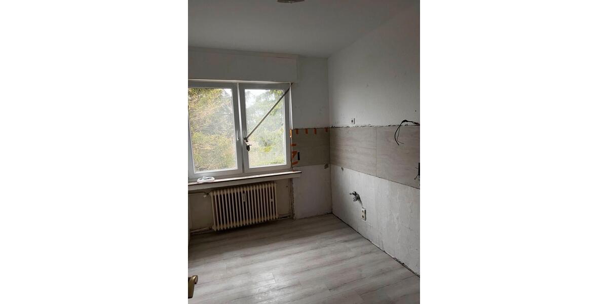 Etagenwohnung Iserlohn - 3 Zimmer, 135 m&sup2;, 1.100&euro; | Angebot:26025030