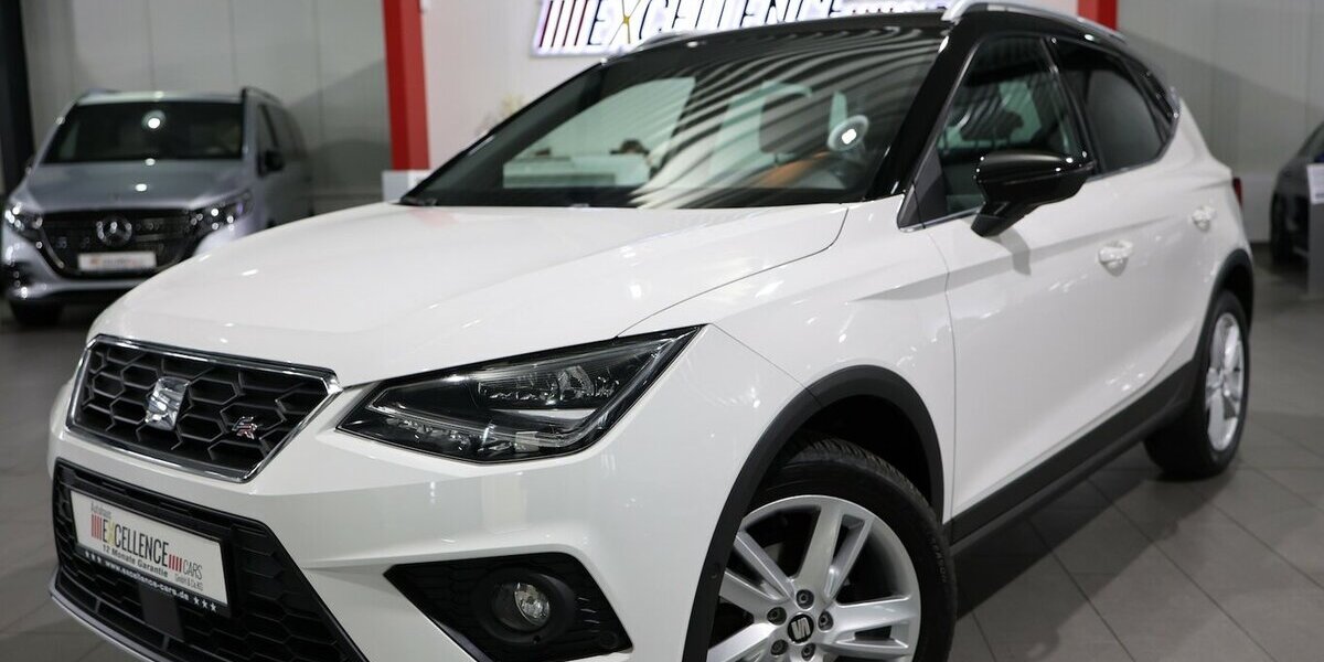 Seat Arona 1.5 TSI XCELLENCE FR-SPORT / WHITE & BLACK 90.000 km 15.991 &euro; Hamm 59077