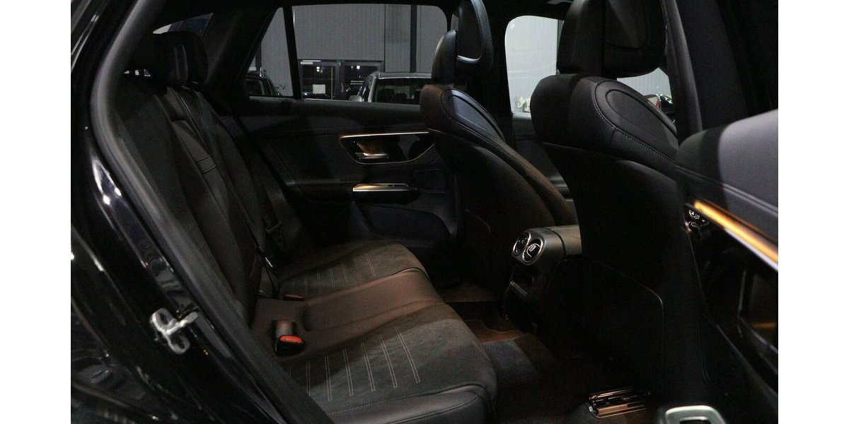 Mercedes-Benz GLC 300 de 4Matic AMG-LINE SPORT PANORAMA, LASER 90.000 km 52.333 &euro; Hamm 59077