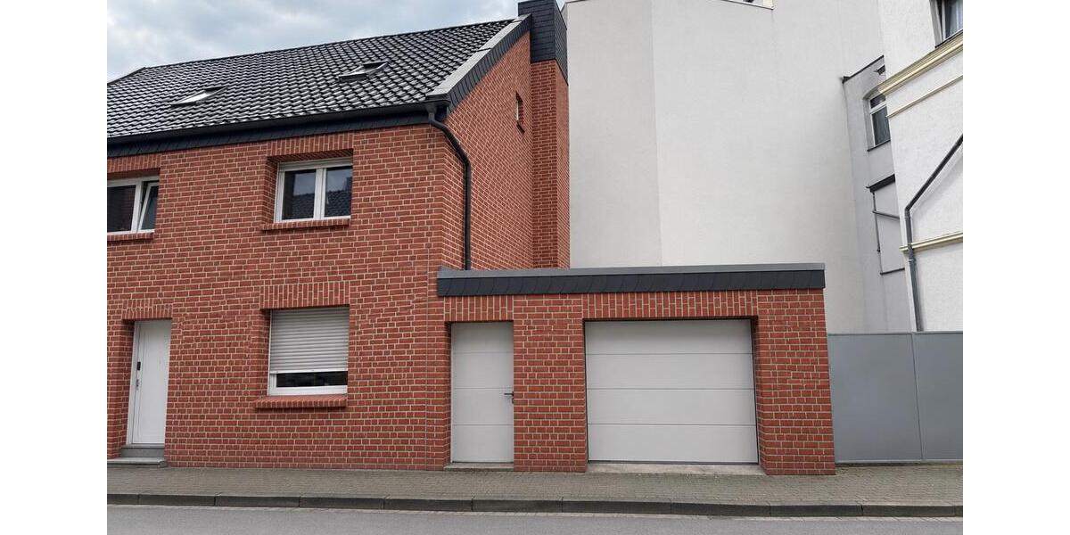Einfamilienhaus Ahlen - 16 Zimmer, 200 m&sup2;, 430.000&euro; | Angebot:26635906